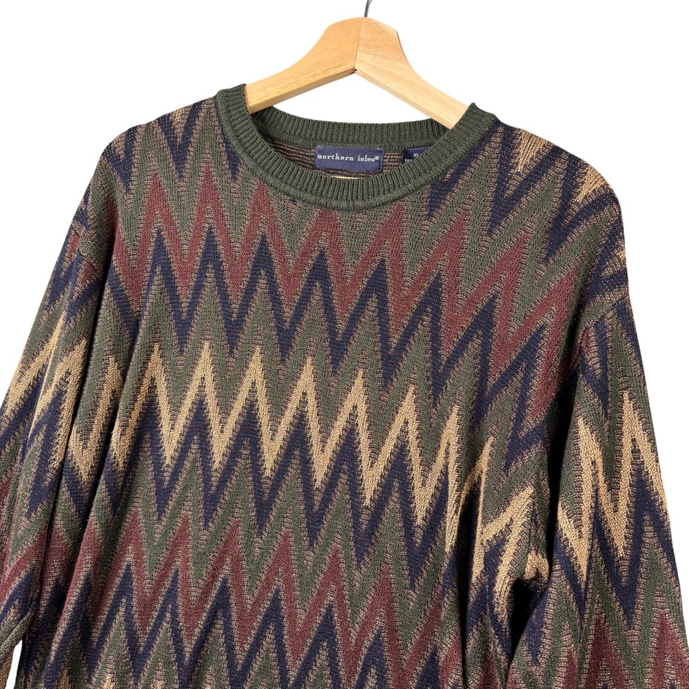 Northern Isles Mens XL Vintage Zig Zag Chevron Crewneck Sweater Green Burgundy